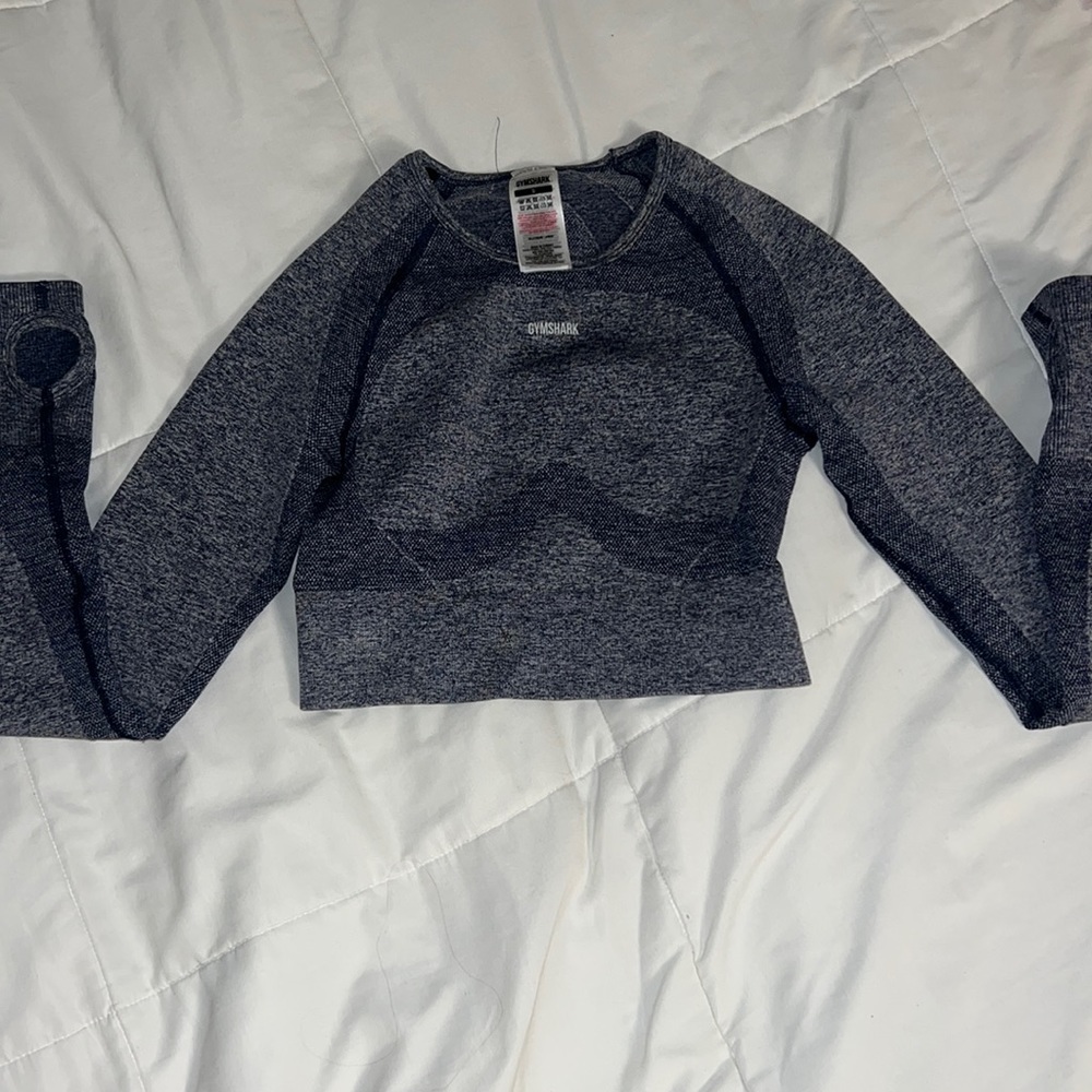 Gymshark, size small cropped workout shirt